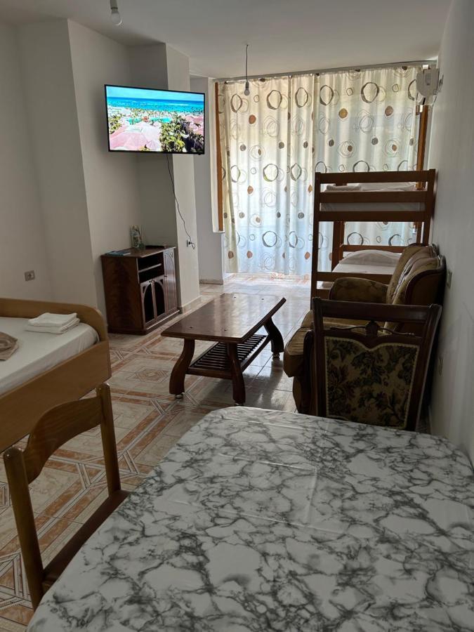 A&X Cozy And Tranquil Apartment - 24H Self Check-In Tirana Kültér fotó
